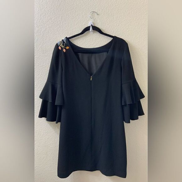 Trina Turk Sz 4 Embroidered Florals Black Lined Dress Tiered Flared 3/4 Sleeves - Picture 5 of 7